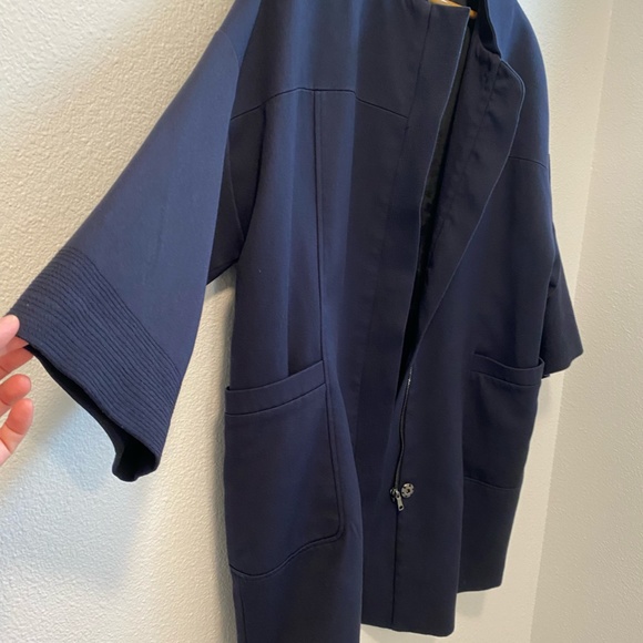 H & M Navy Quarter Length Sleeve Jacket - Picture 3 of 13